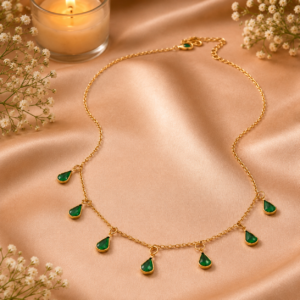 Green bead teardrop necklace