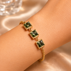 Olive 3 stone bracelet