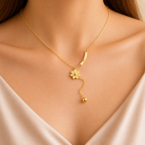 Daisy suspended necklace