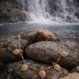 Antique manga mala set